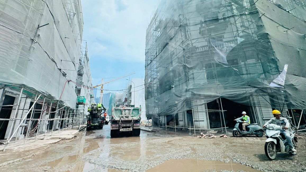 Các tuyến đường giữa dãy thương mại · tháng 7/2026