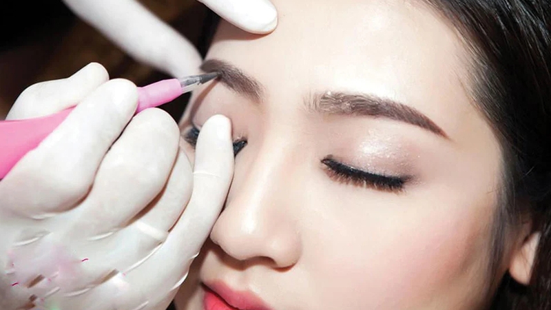 Ombre Powder Brows