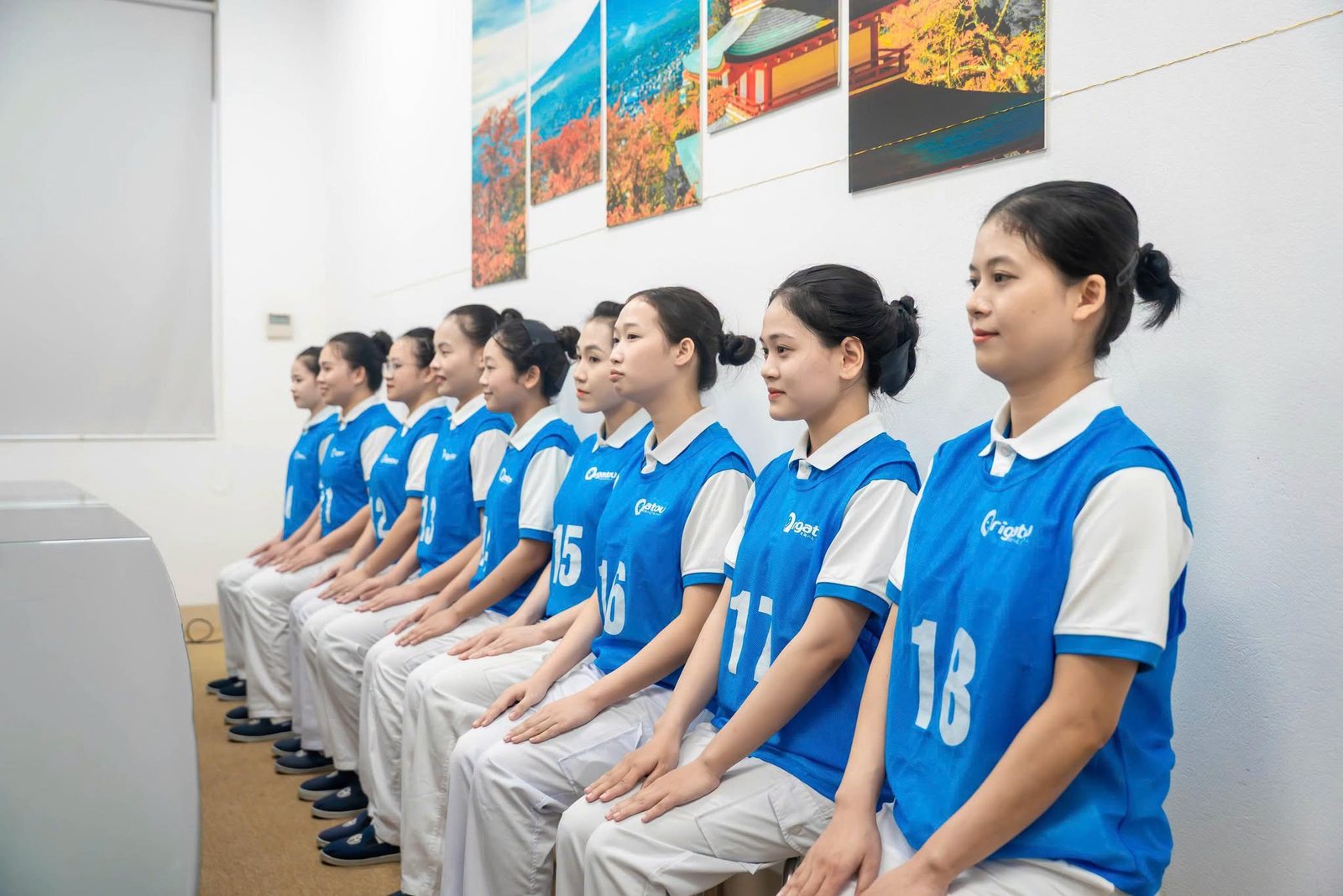Chờ tới lượt thi tuyển