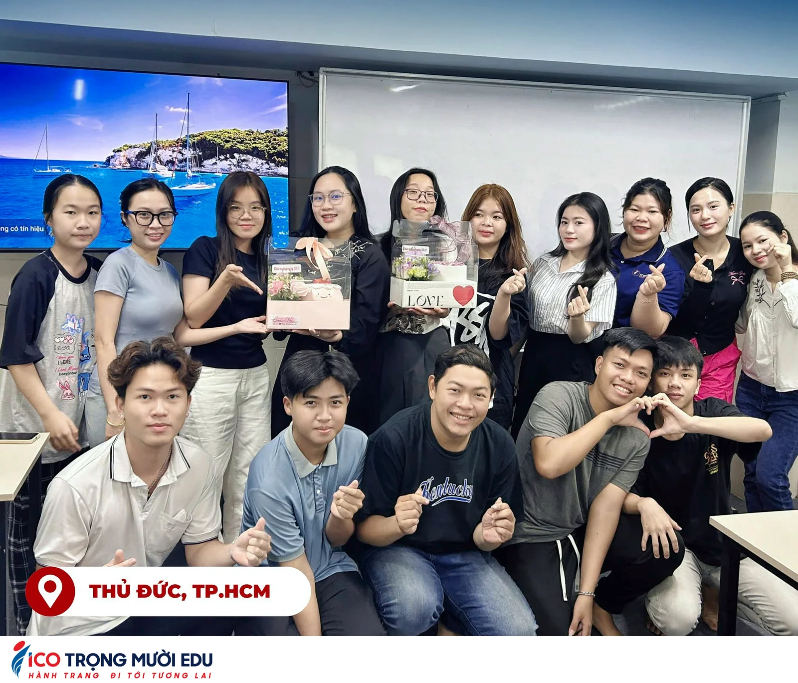 Hình ảnh hoạt động học viên tại Trọng Mười Edu/ICOEURO
