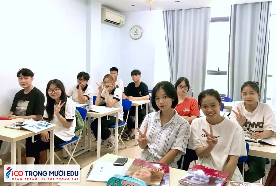 Hình ảnh lớp học và trung tâm Trọng Mười Edu/ICOEURO