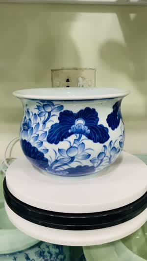 Men lam hoa sen miệng loe