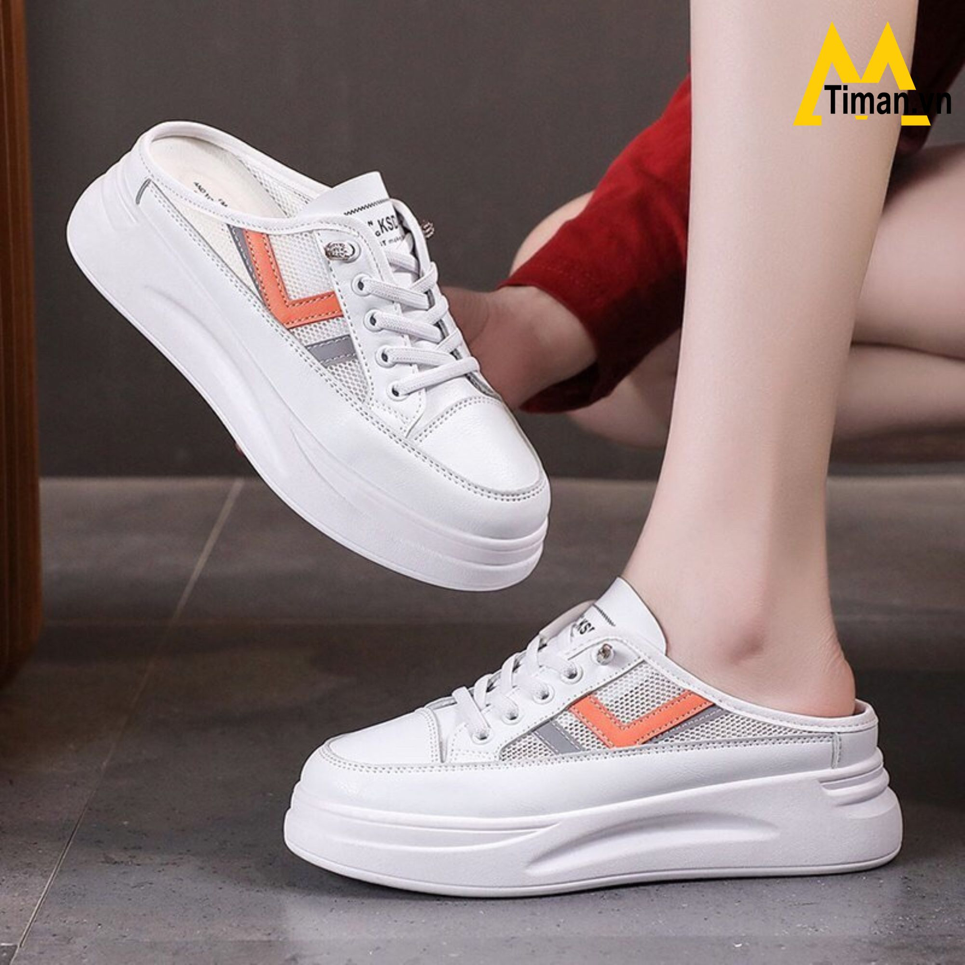 Gi&agrave;y sục năng động