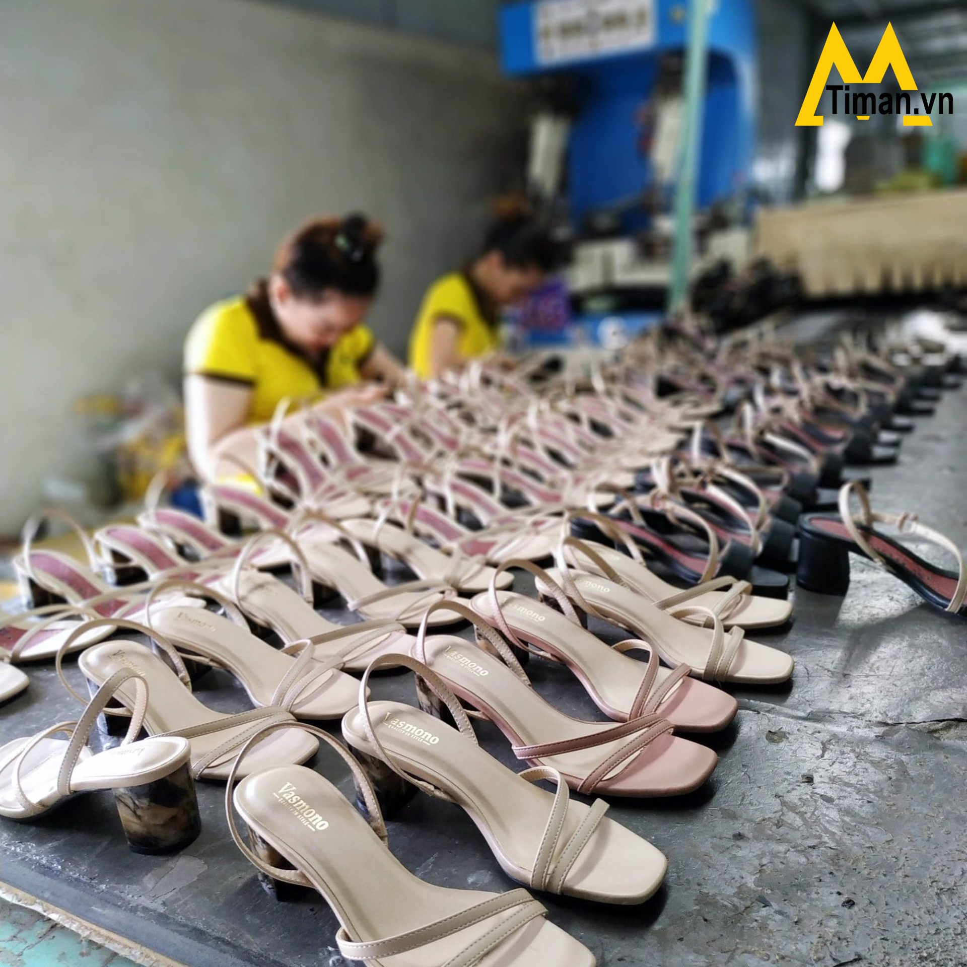 Xưởng giày dép Phương Anh