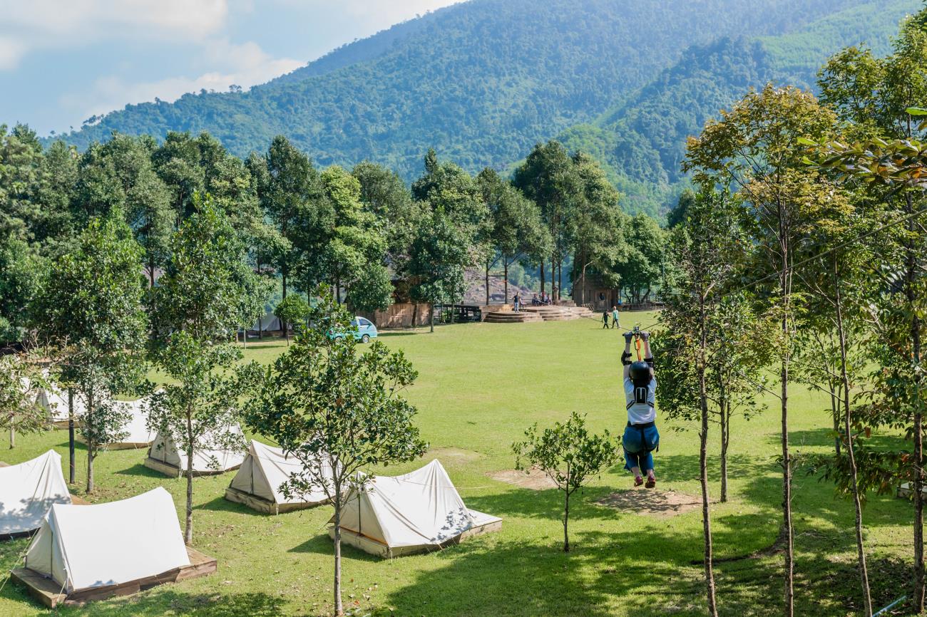 Da Nang Zipline 80m Toom Sara Village
