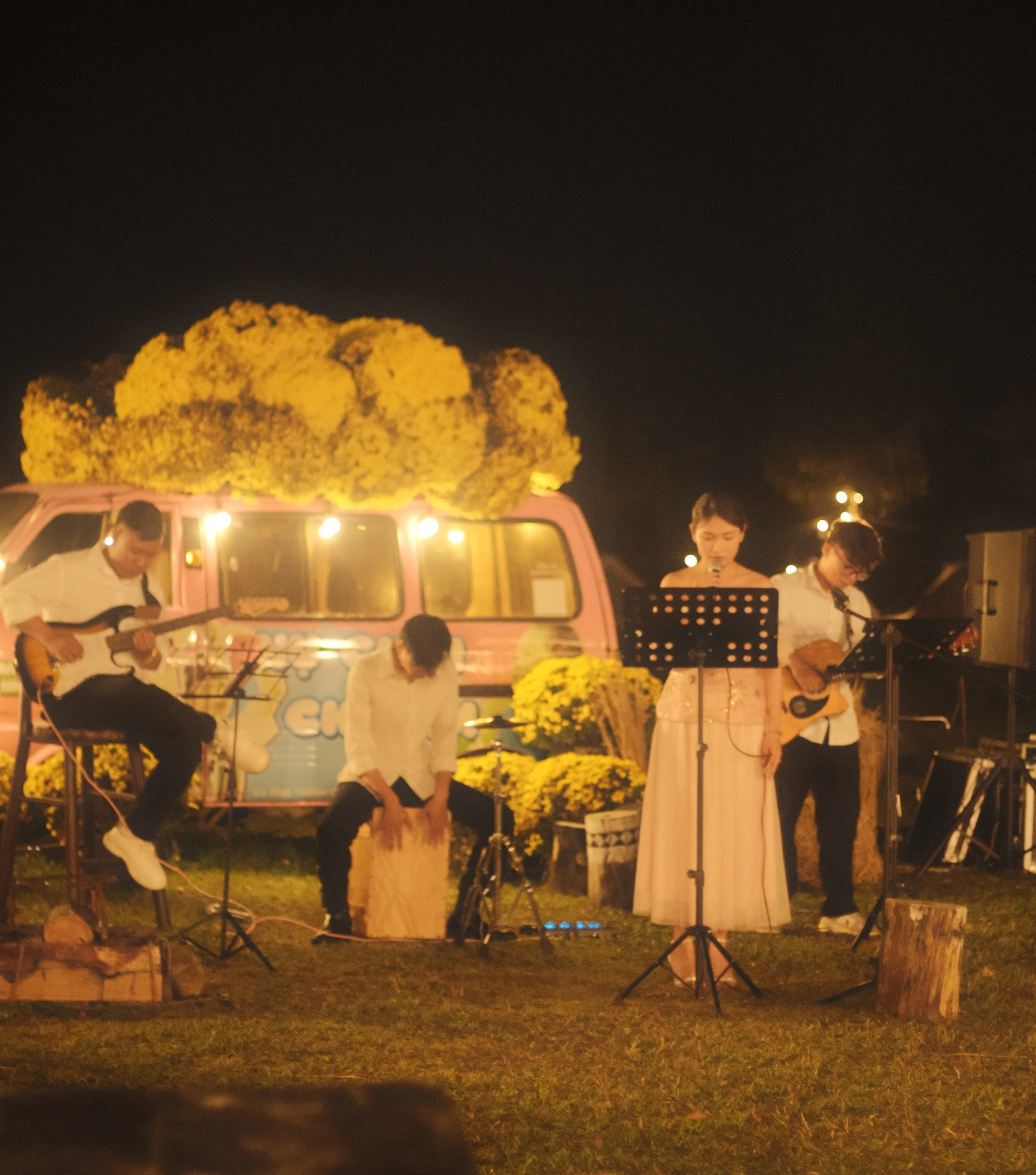 dem-nhac-acoustic-toom-sara