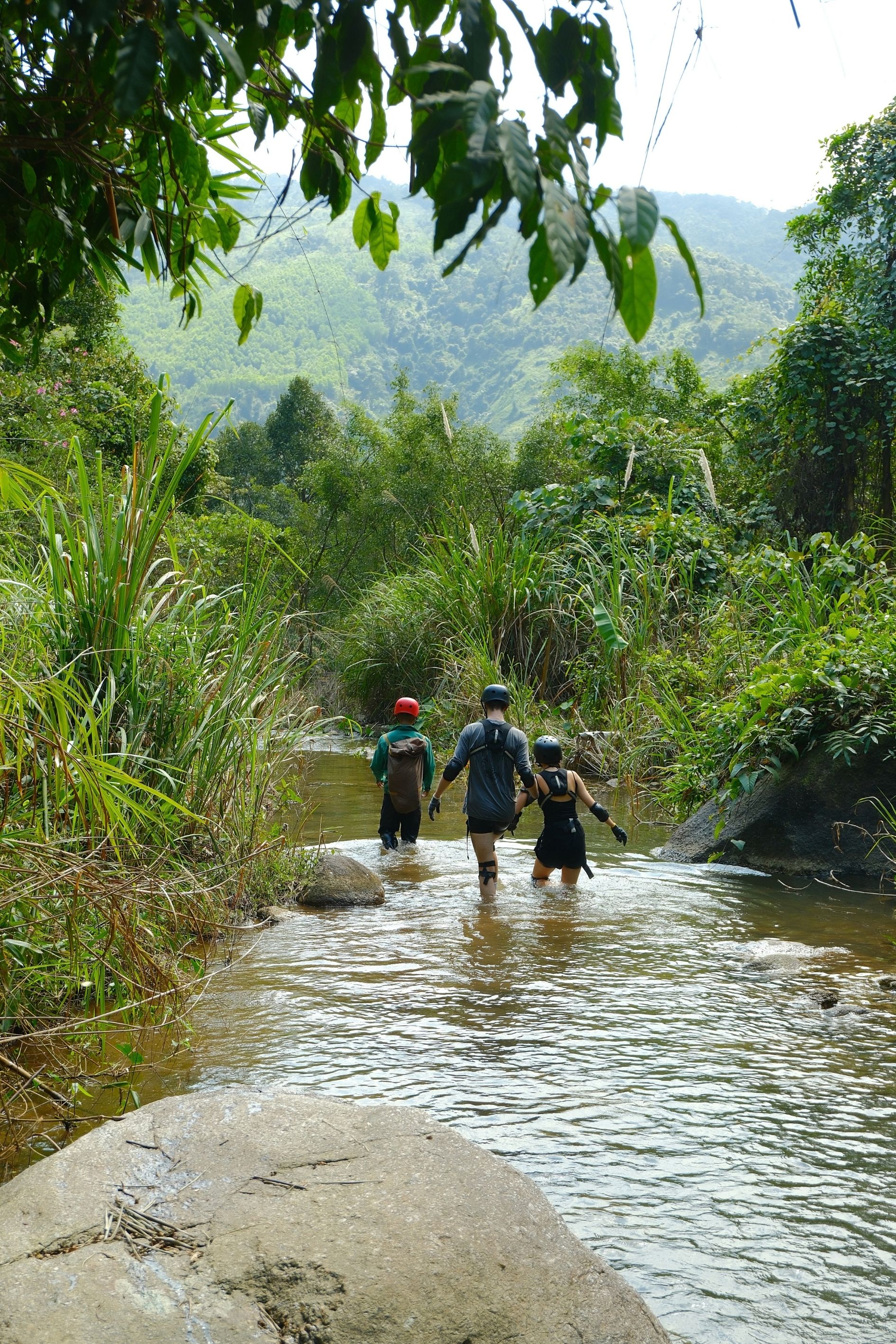 Tour Khám Phá Thiên Tại Đà Nẵng Tour Khám Phá Thiên Tại Đà Nẵng