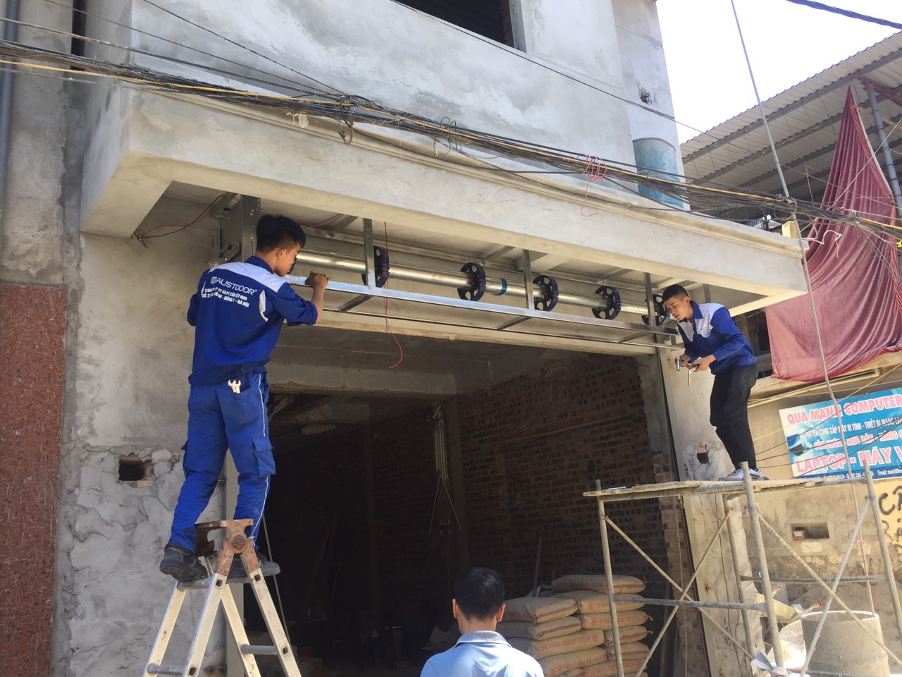 Bảo dưỡng cửa cuốn định kỳ
