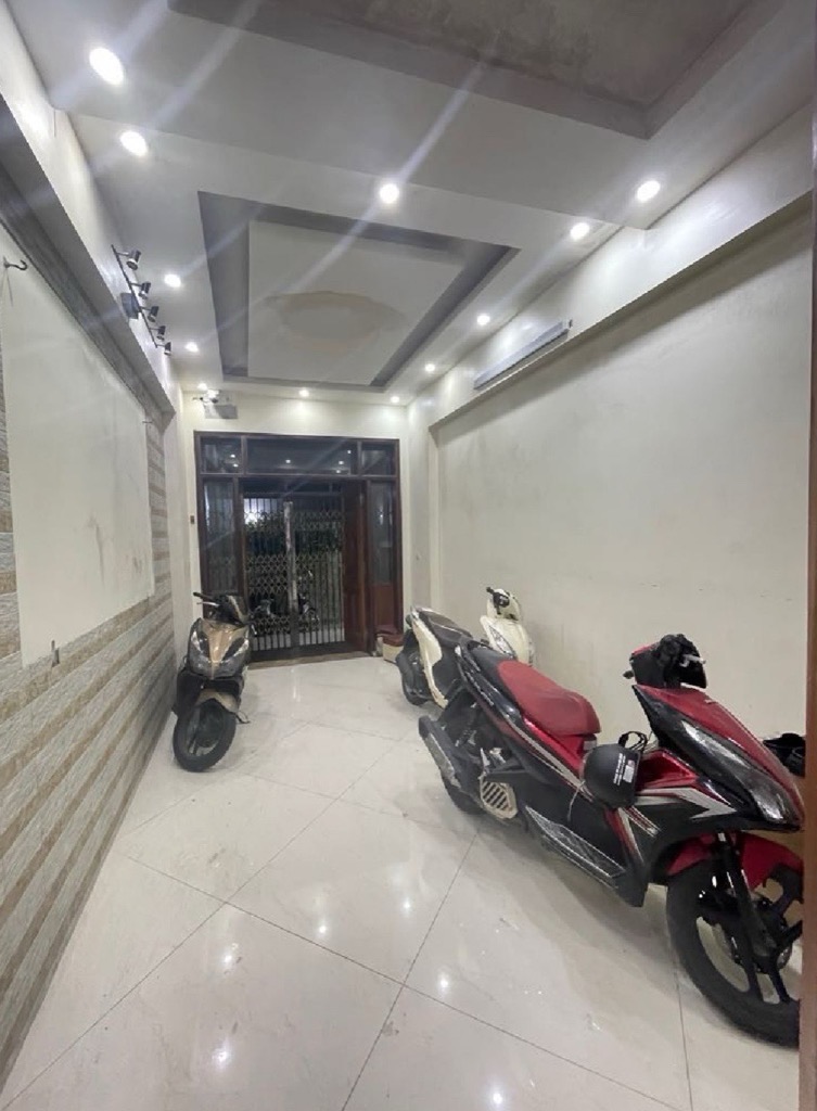 Bán nhà trong ngõ phố Ô Cách, 54m2, Nhà Đẹp Dân Xây, 4 tầng, Giá 5.5 tỷ