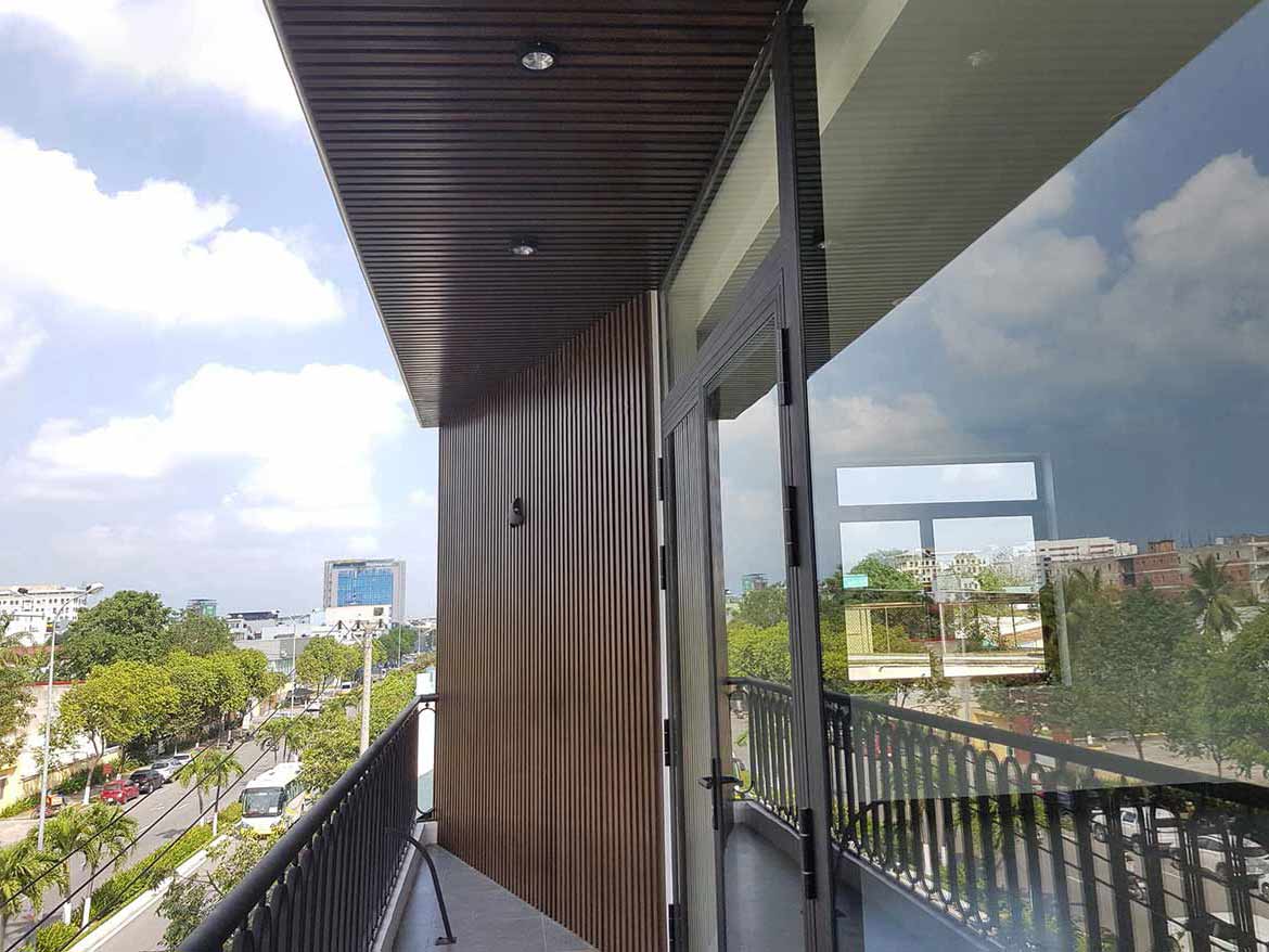 Thiết kế, thi công nhựa composite ngoài trời