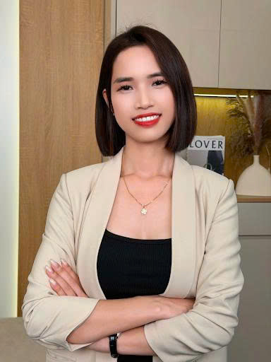 Tuyết Bùi