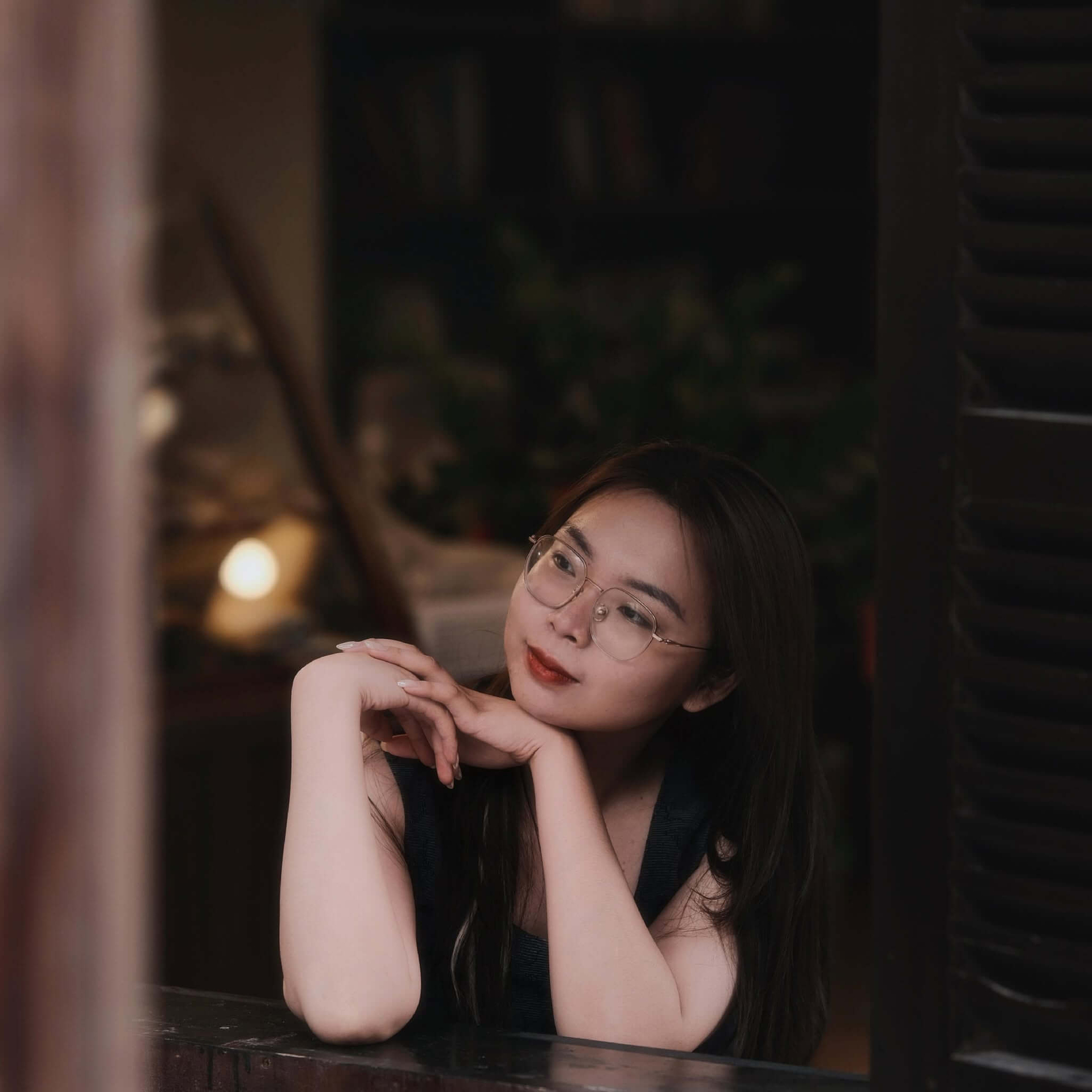 Cô Nguyễn Hương