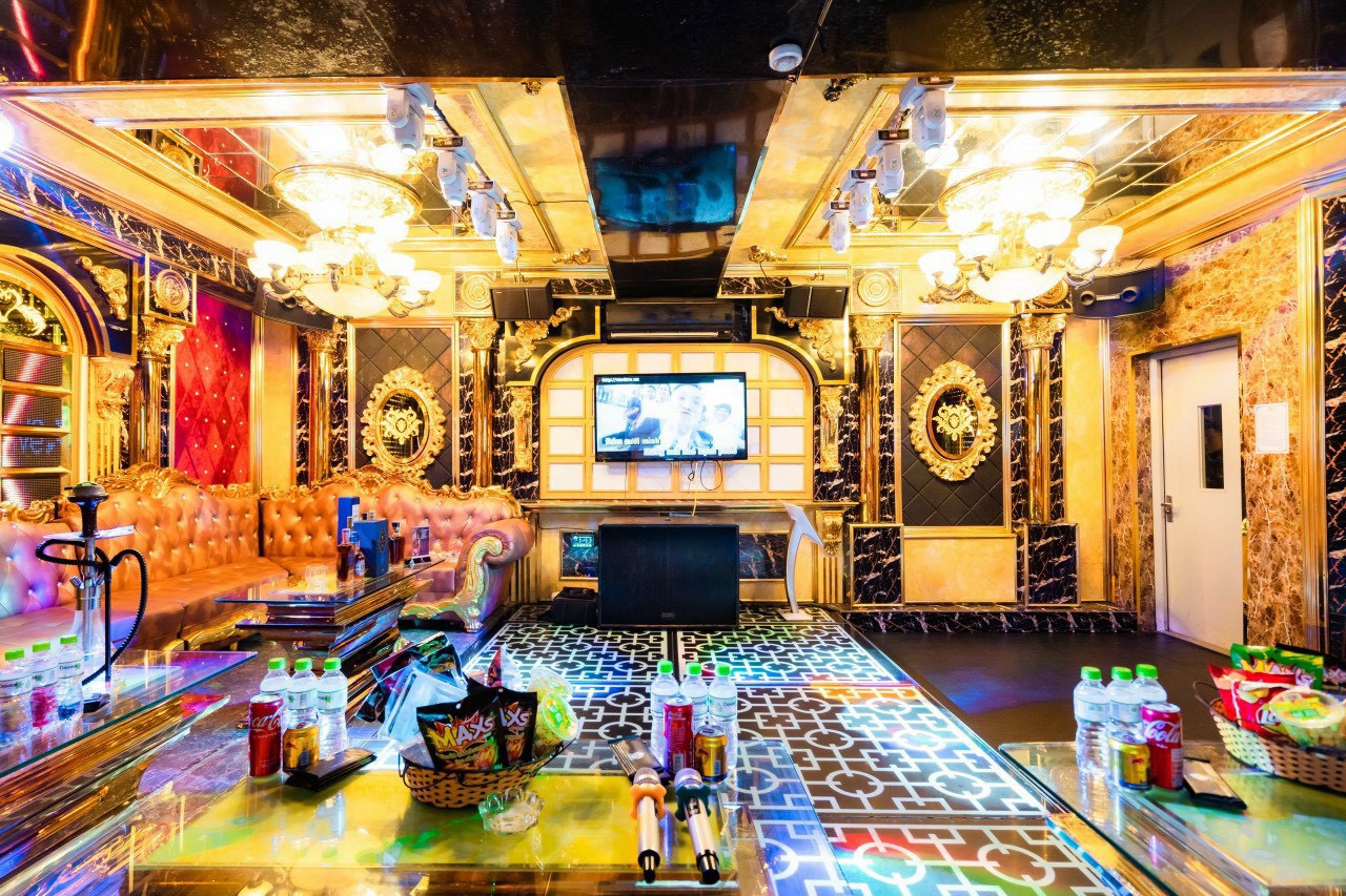 Karaoke A99 28 Lê Đức Thọ