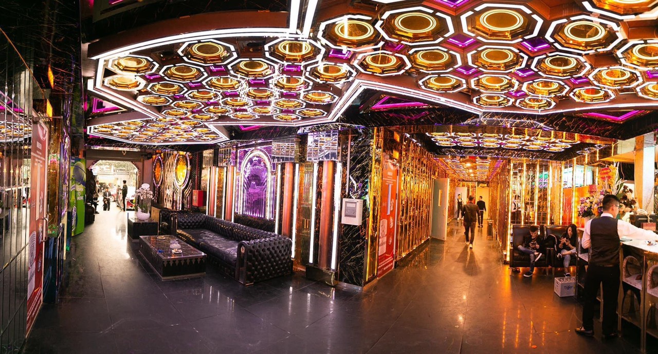 Karaoke Big Sky 292 Bạch Đằng