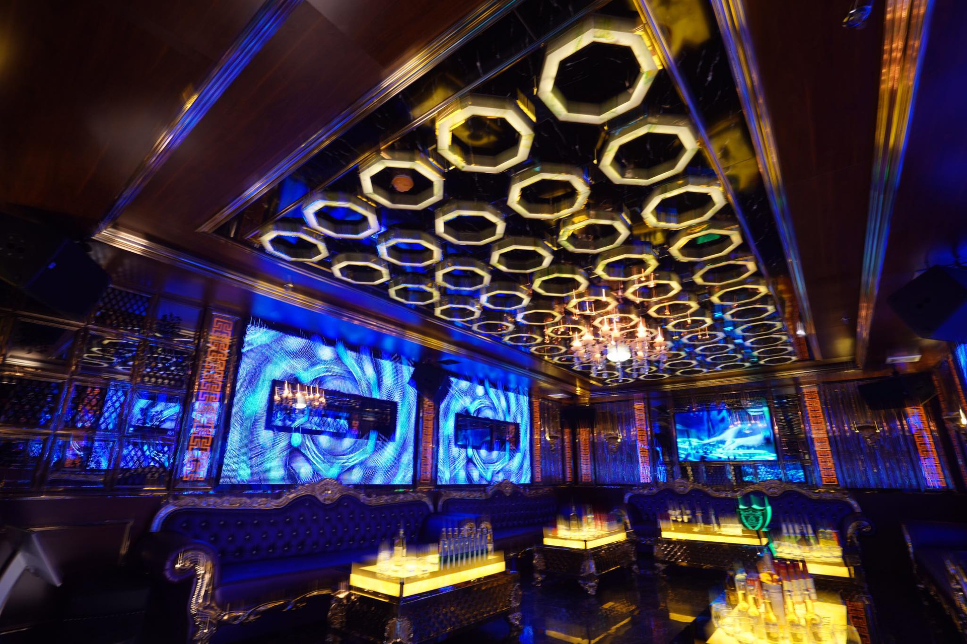 Karaoke Pattaya 192 Nguyễn Tuân
