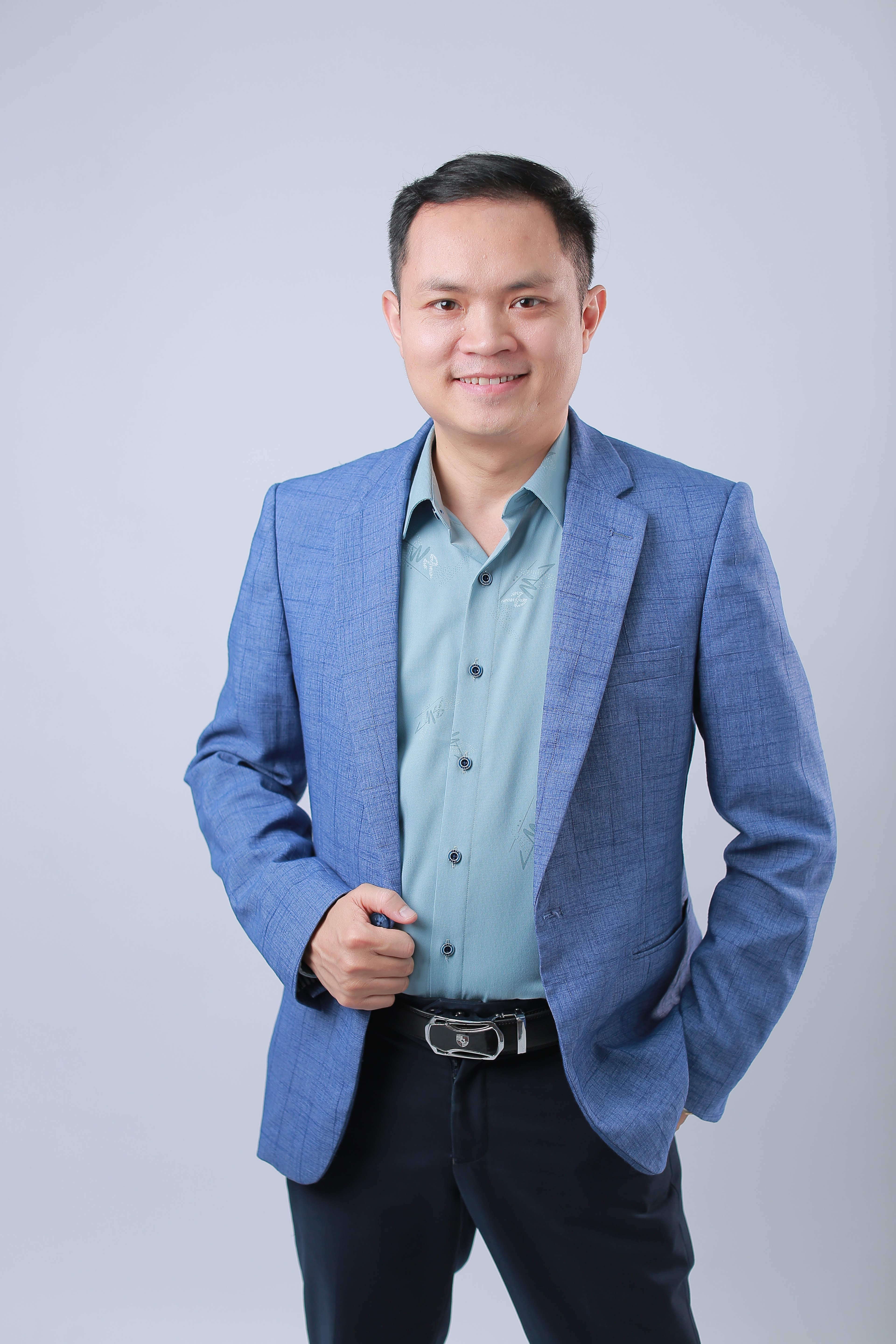 THẦY CAO VƯƠNG