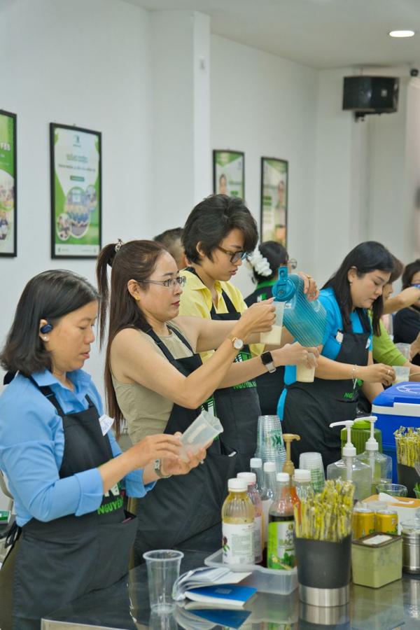 Hoc vien thuc hanh pha che