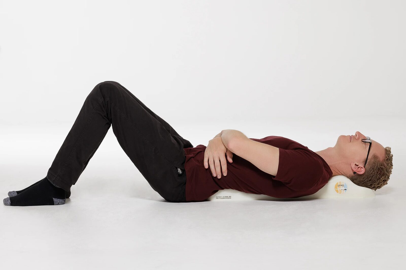 Nằm co gối thư giãn thắt lưng trên RestR