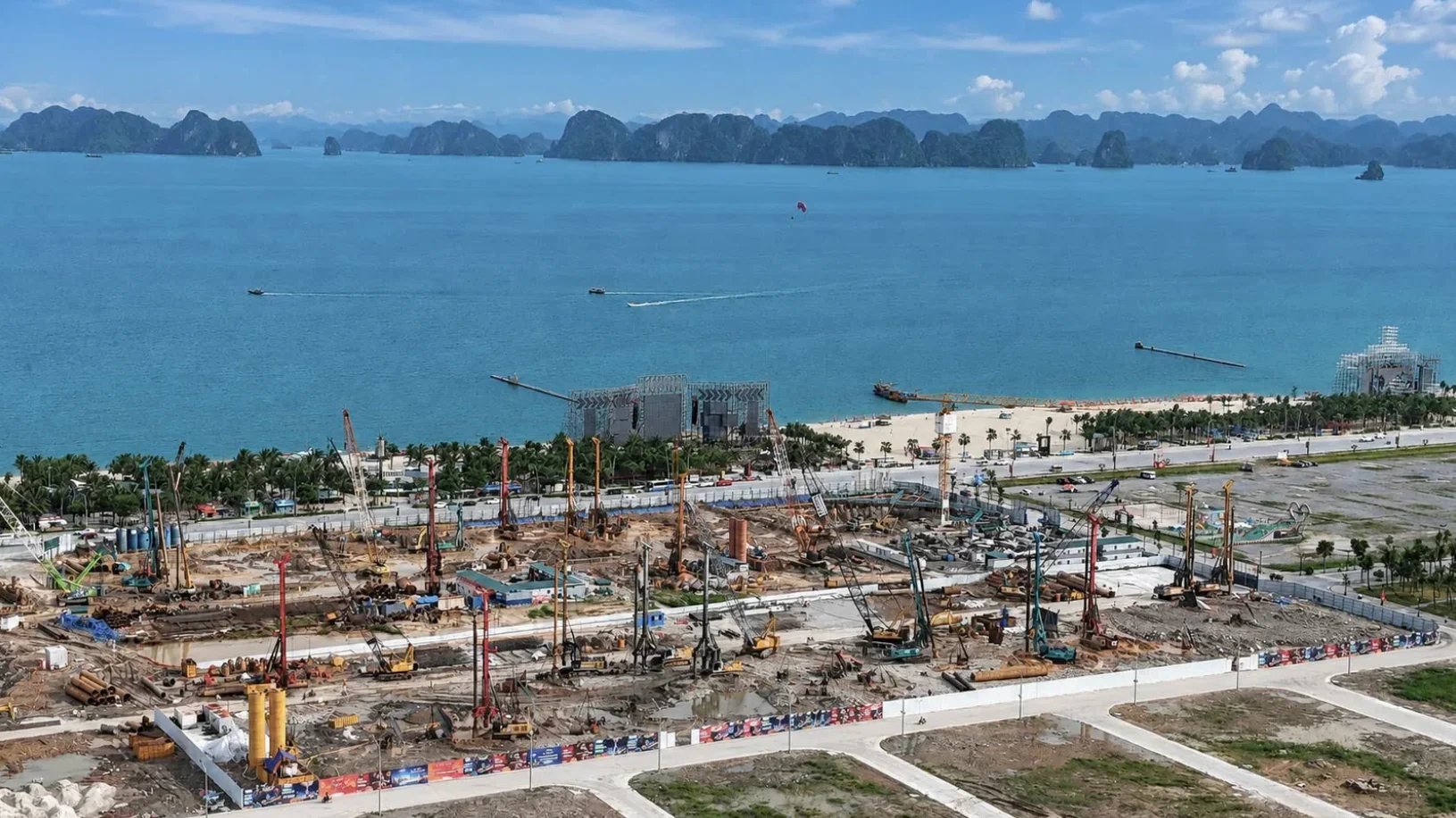 Tiến độ thi công khoan cọc nhồi tại công trường dự án Sun Festo Town Hạ Long tháng 07/2026, phường Bãi Cháy
