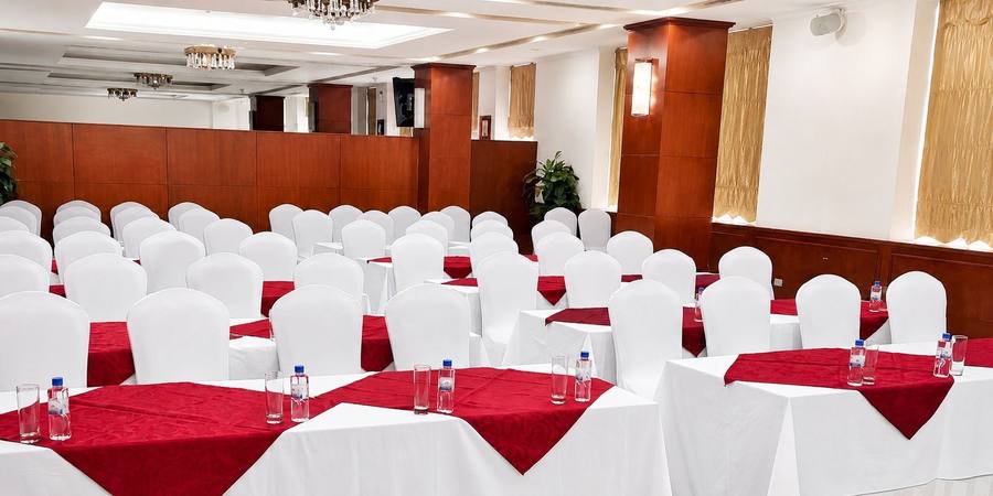 Phòng hội nghị 705 Lạc Long Quân