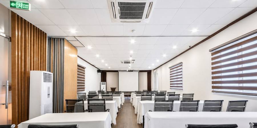 Phòng hội nghị 12 Ngô Sĩ Liên