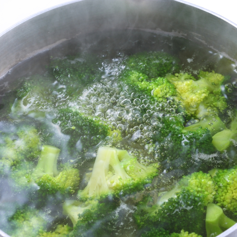 Đun s&ocirc;i nước