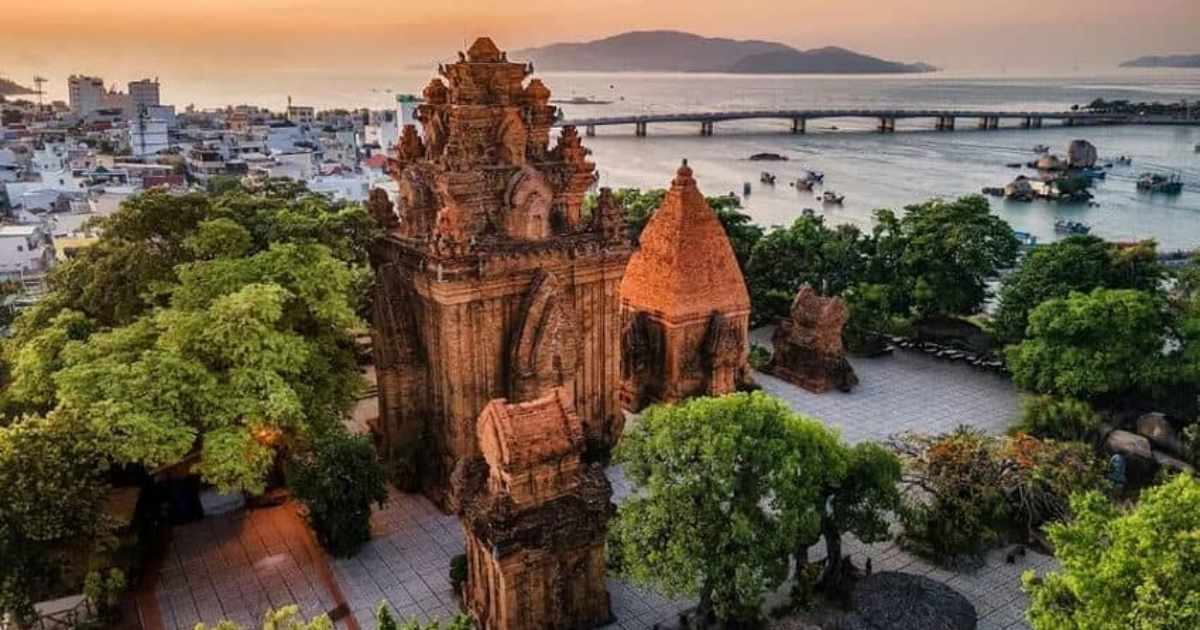 Ponagar Towers In Nha Trang