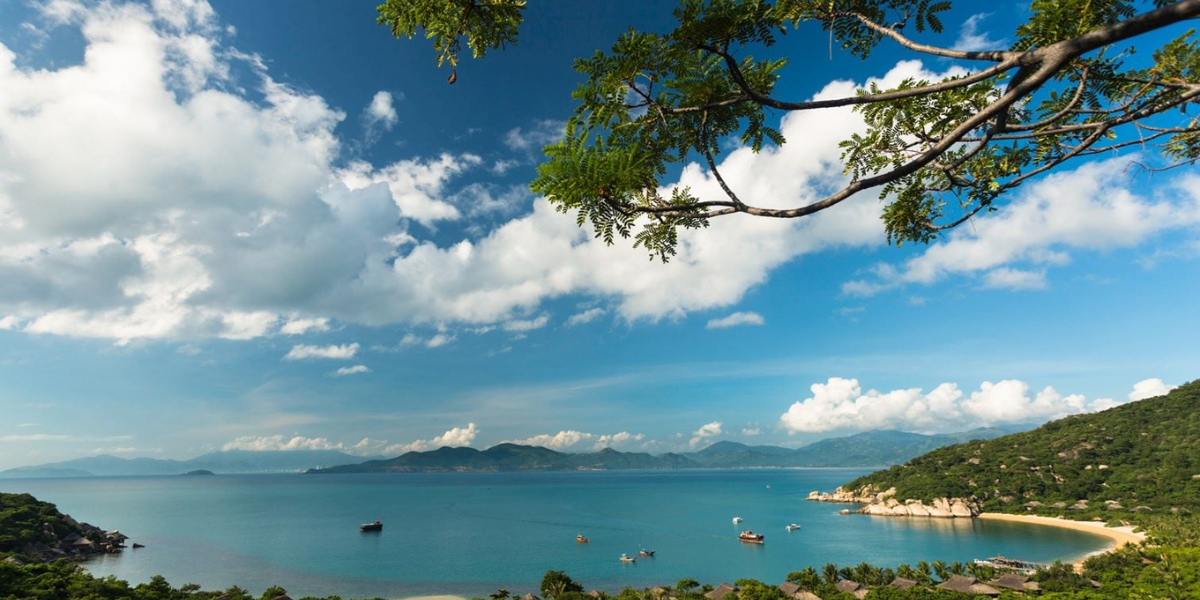 ninh van bay 