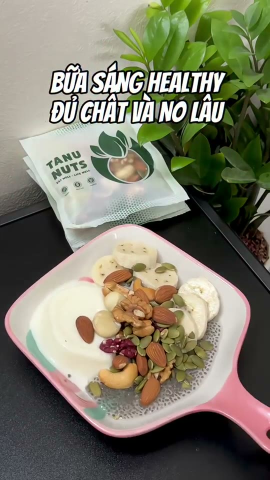Bữa sáng healthy cùng chuối, sữa chua