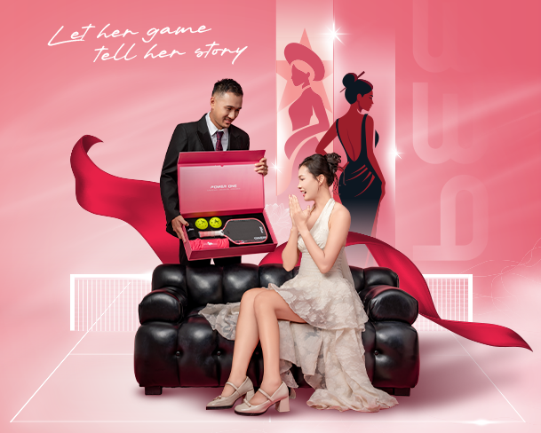 Cặp đôi cùng box quà Zocker — Let her game tell her story