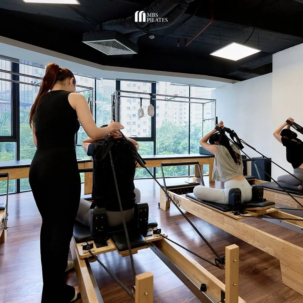 Không gian phòng tập MBS Pilates ngập ánh sáng tự nhiên