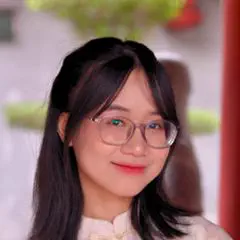 Cô Nguyễn Thị Kim Huyền