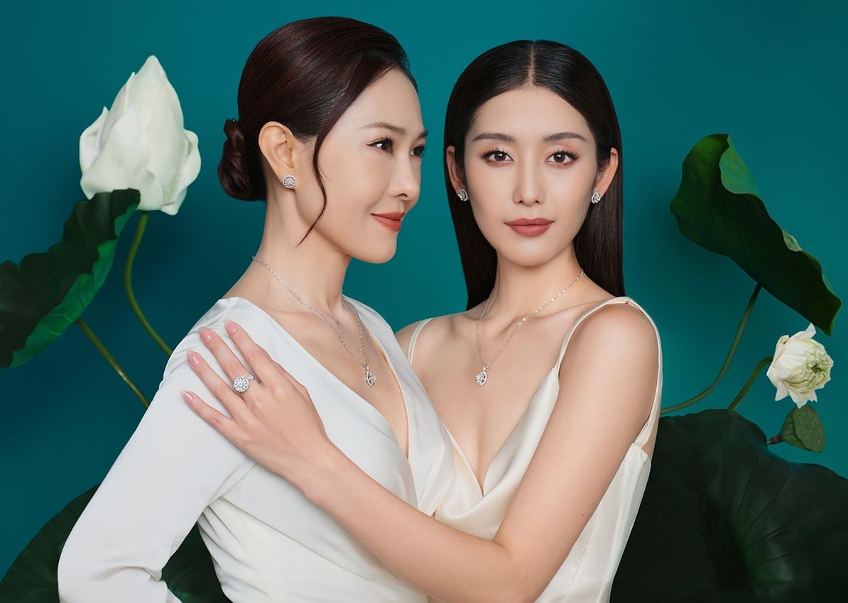 Bộ trang sức kim cương Lotus
