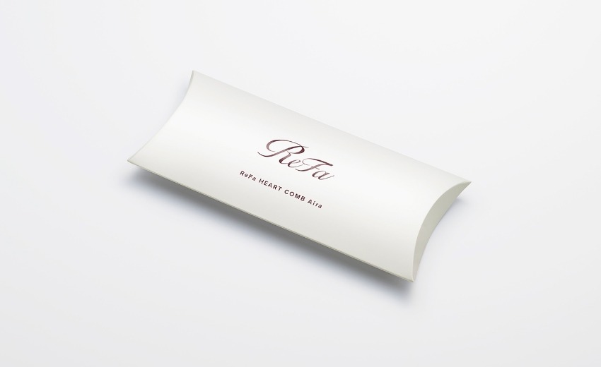 ReFa HEART COMB Aira package design
