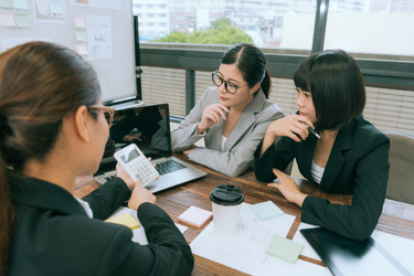 Dân văn phòng & Kinh doanh