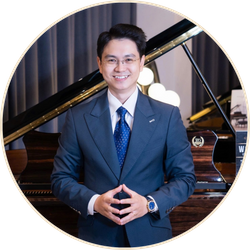 Thầy Huỳnh Khải Khanh