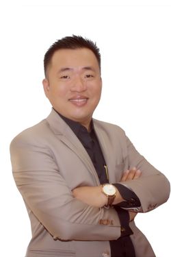 Thầy Jimmy Ha
