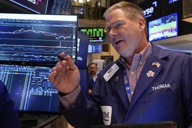 Robert Chen, Value Investing Specialist