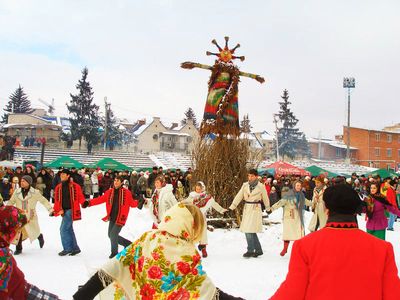 Lễ hội tiễn biệt mùa Đông- Maslenitsa ở Nga