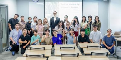 IEI Global Gateway: Sinh viên Chương trình Quốc tế bắt đầu hành trình đại học tại Trường Đại học Văn Lang