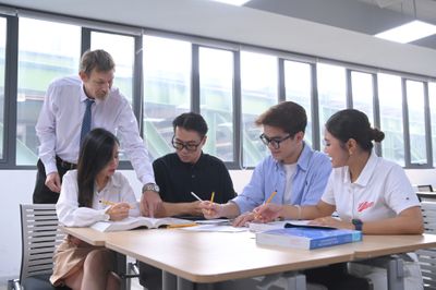 IEI công bố học bổng tuyển sinh 2025 - Cơ hội nhận Học bổng lên đến 200 triệu đồng