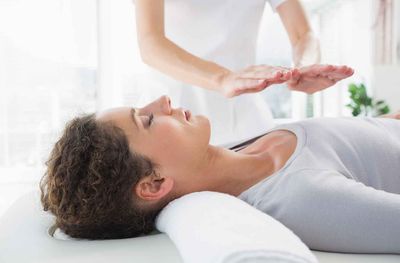 NHỮNG AI CẦN HỌC REIKI???