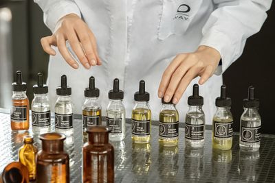 Hành trình chăm sóc tóc: Nuôi dưỡng từ gốc rễ để mái tóc khỏe đẹp