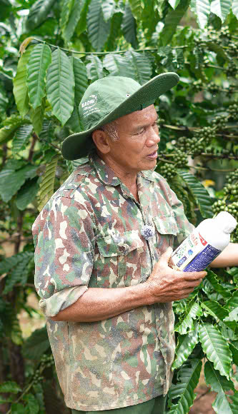 Bác Hòa đánh giá KA GREEN tại vườn