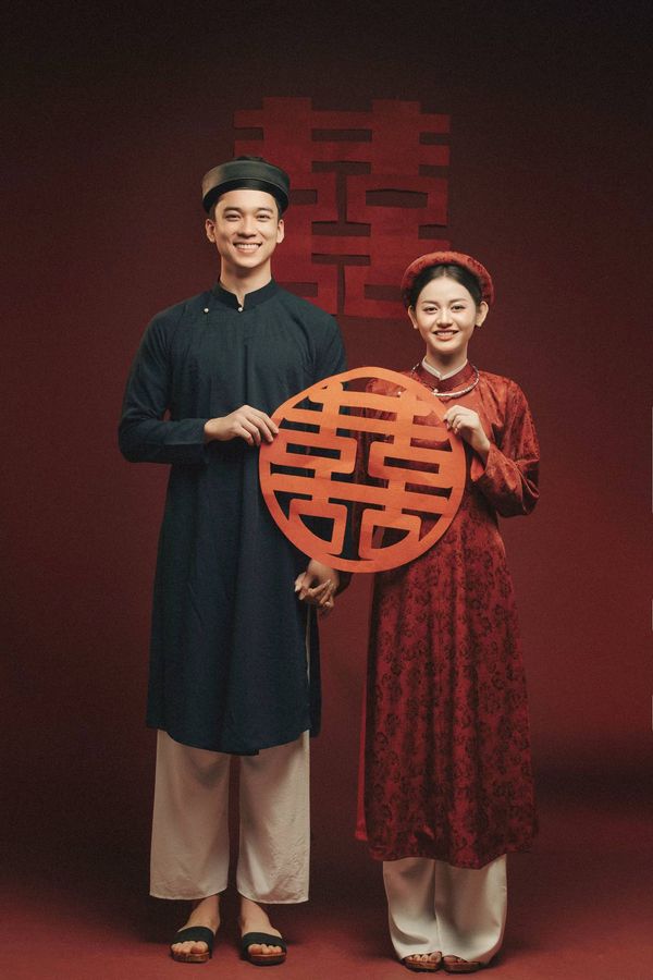 Mẫu trắng đỏ 2