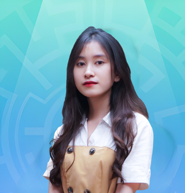 Cô Kim Oanh — giảng viên Trung tâm Vật Lý Siêu Nhẩm