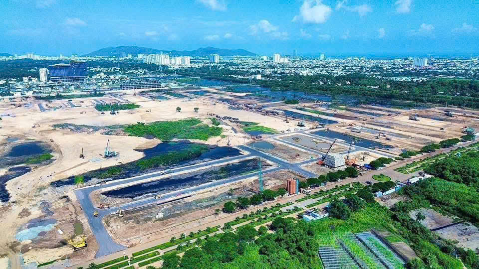 Tiến độ xây dựng