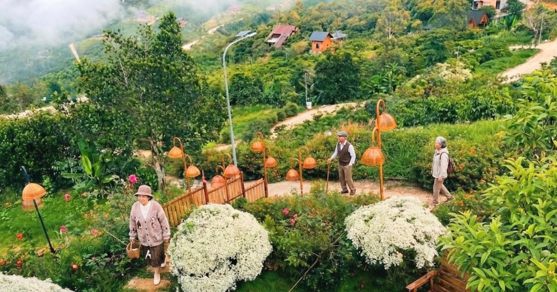 Cư dân hiện hữu tại làng